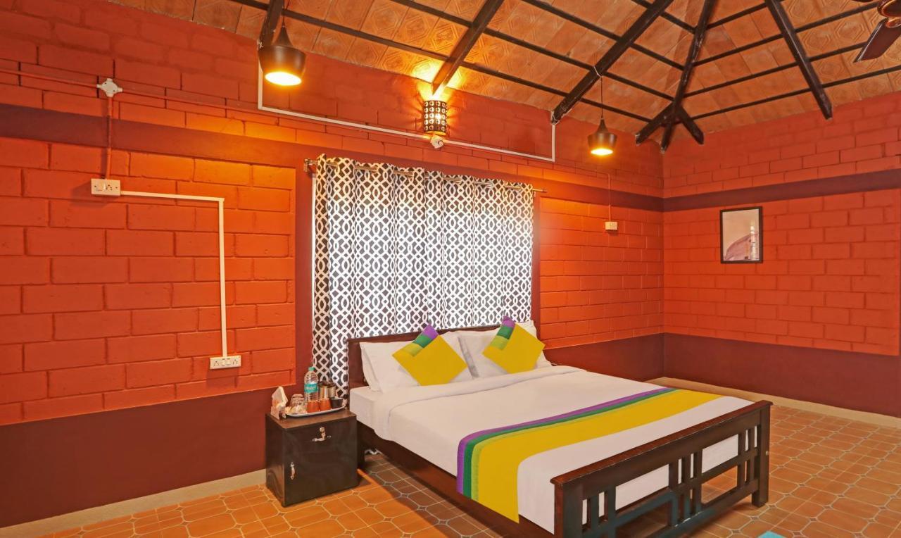 Hotel Allaranda Homestay ماديكيري المظهر الخارجي الصورة