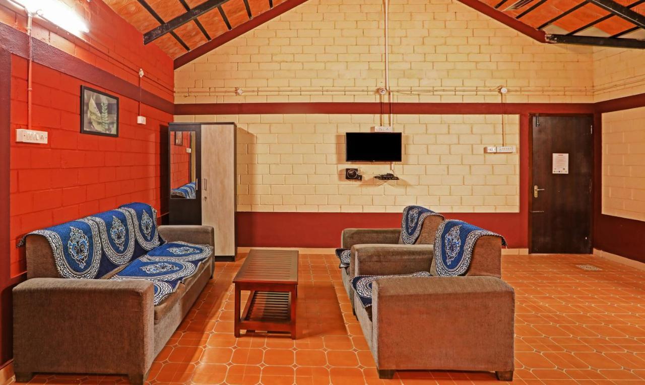 Hotel Allaranda Homestay ماديكيري المظهر الخارجي الصورة