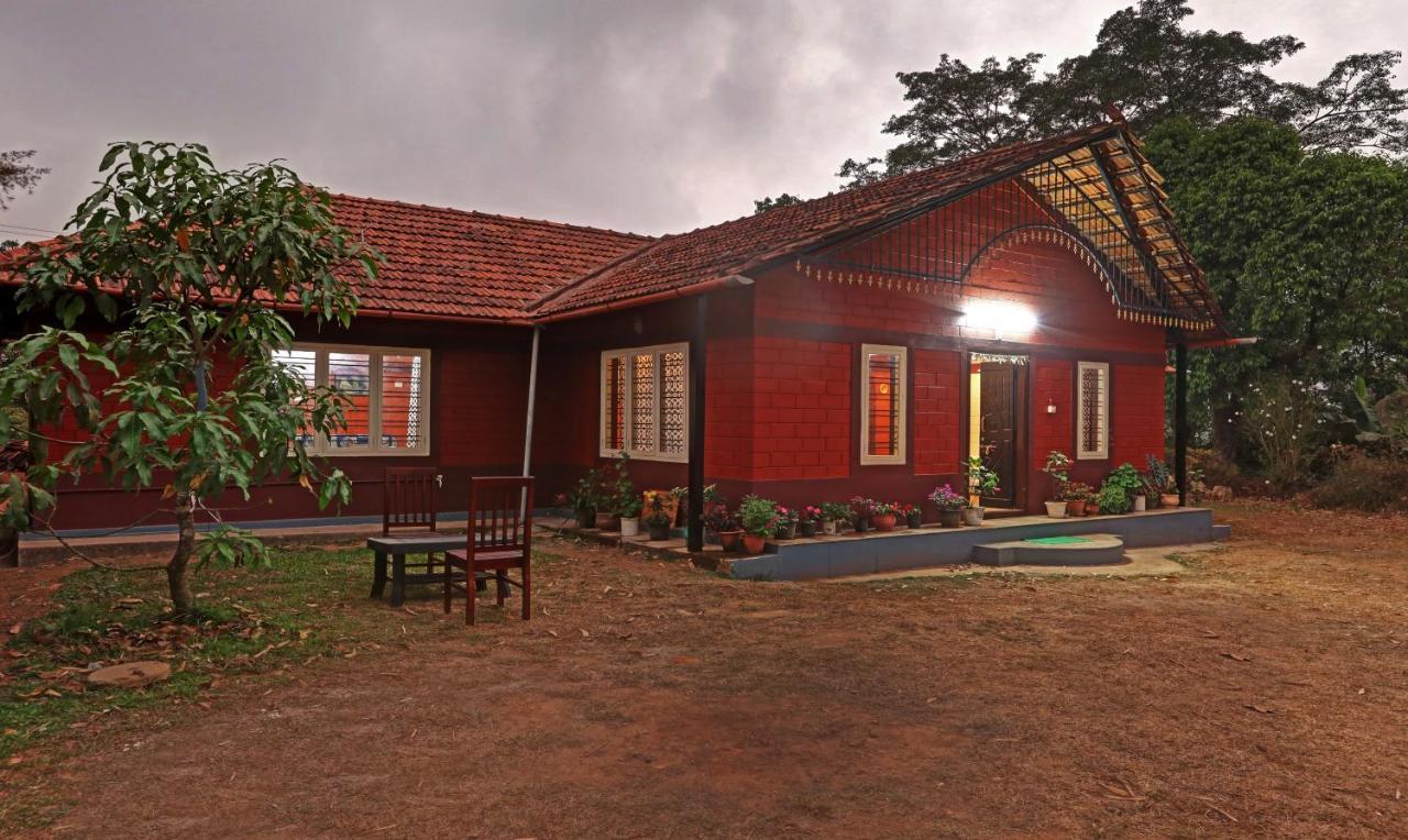 Hotel Allaranda Homestay ماديكيري المظهر الخارجي الصورة